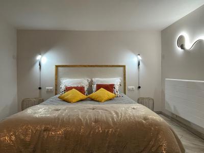 Nuit reposante assurée dans la chambre de charme de notre hébergement insolite près de Bergerac