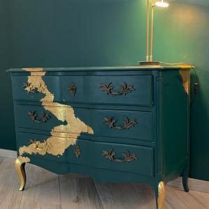 Chambre romantique et décoration soignée de notre gîte pour un week-end en amoureux en Périgord.